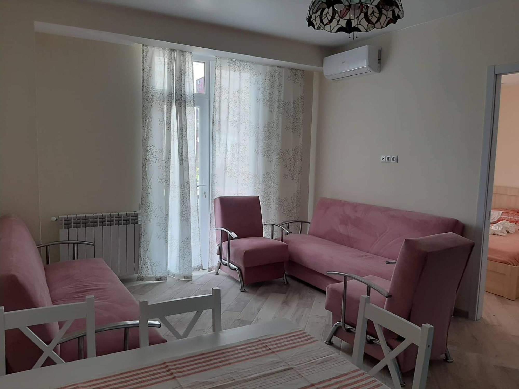 Bubukin Apartamento Batumi Exterior foto